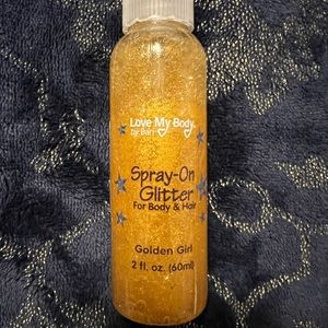 Spray on body glitter